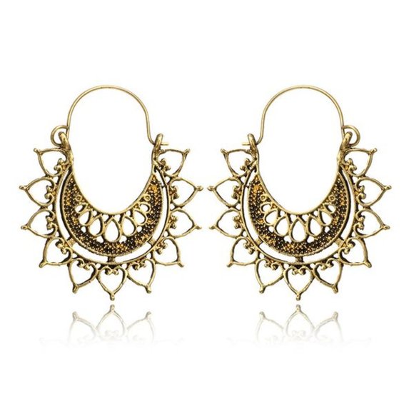 Jewelry - 3/$20 Vintage Style Gold Geometric Earrings